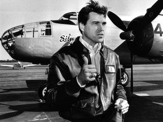 Illustration for article titled Rick Perry Rented A C-130 Hercules To Use As Campaign Kickoff Backdrop